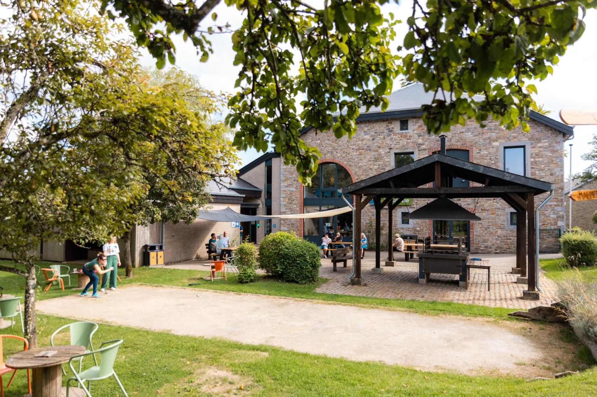 Auberge De Jeunesse De La Roche - Champlon Tenneville Luaran gambar